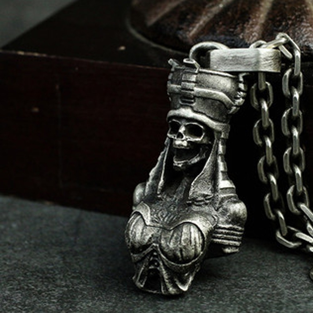Queen Street Fashion - Collier pendentif tête de mort vintage
