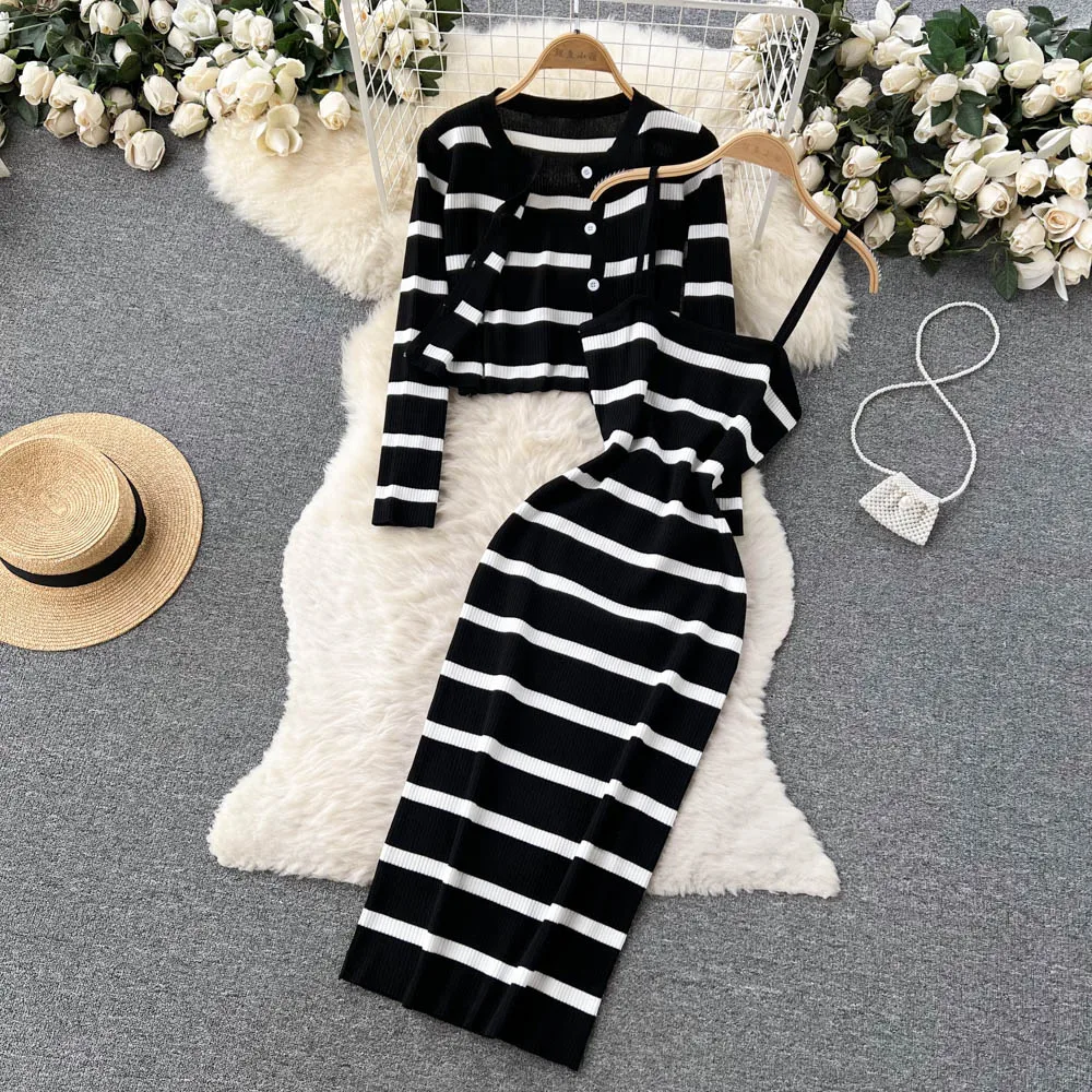 Street Fashion Korean - Robe coréenne à bretelles Spaghetti rayée,