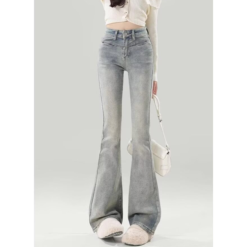 Vente Flash : Jeans évasés de  - Street Fashion Jeans Women avis et prix