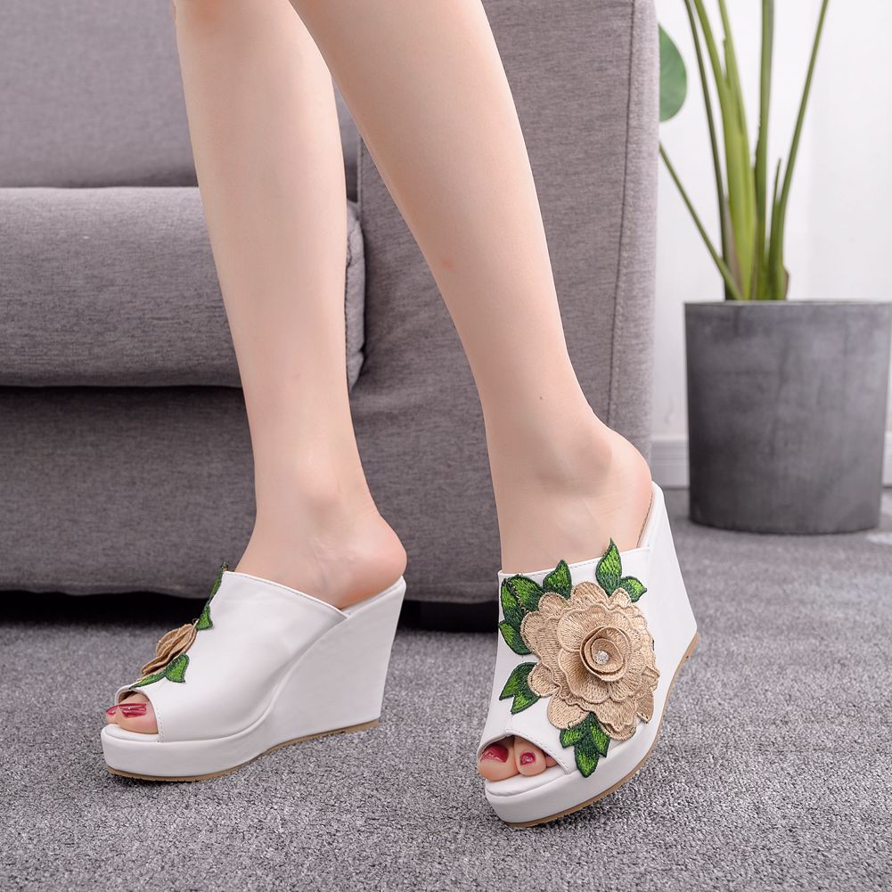 Sandales compensées élégantes  - Queen Street Fashion avis et prix