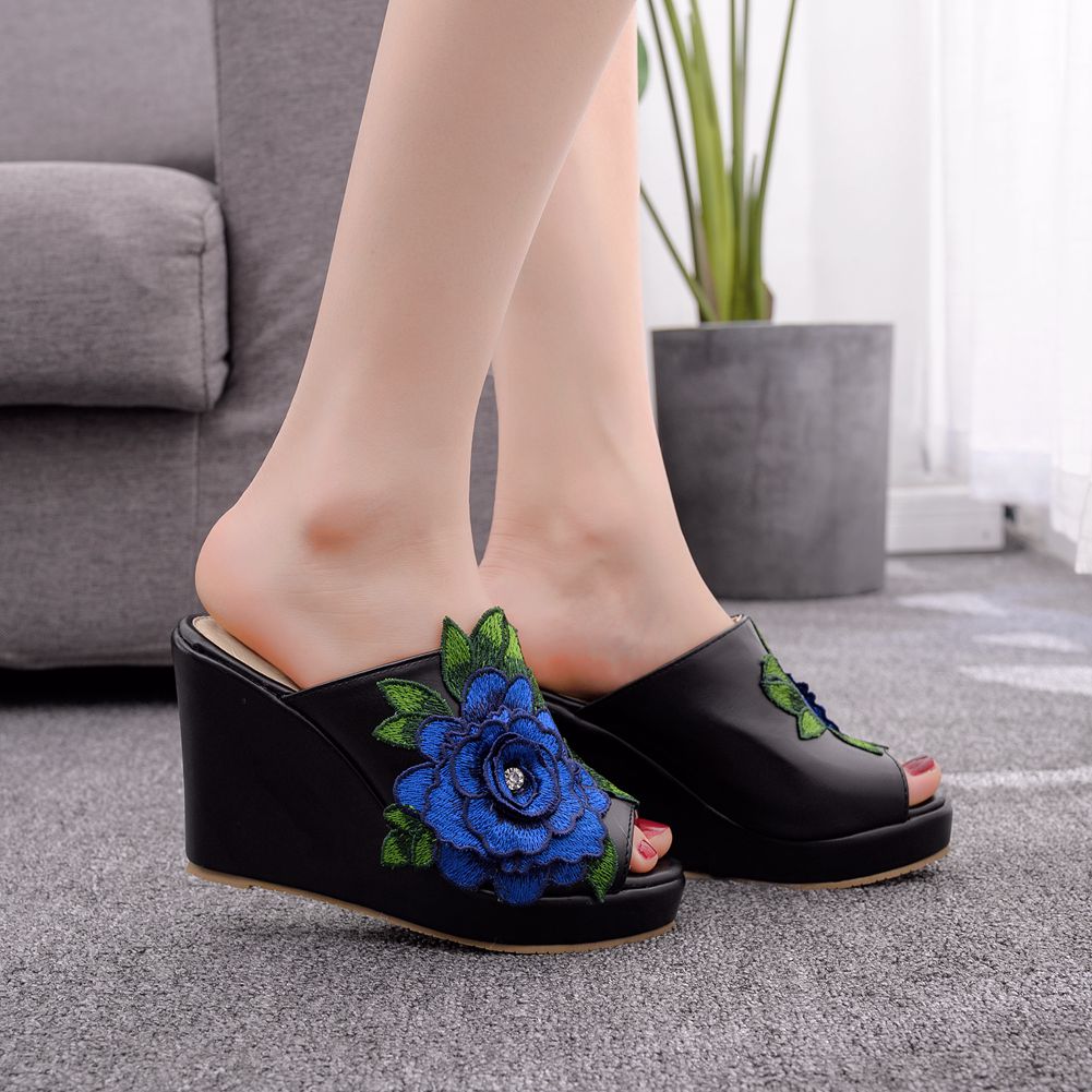 Sandales compensées élégantes  - Queen Street Fashion avis et prix